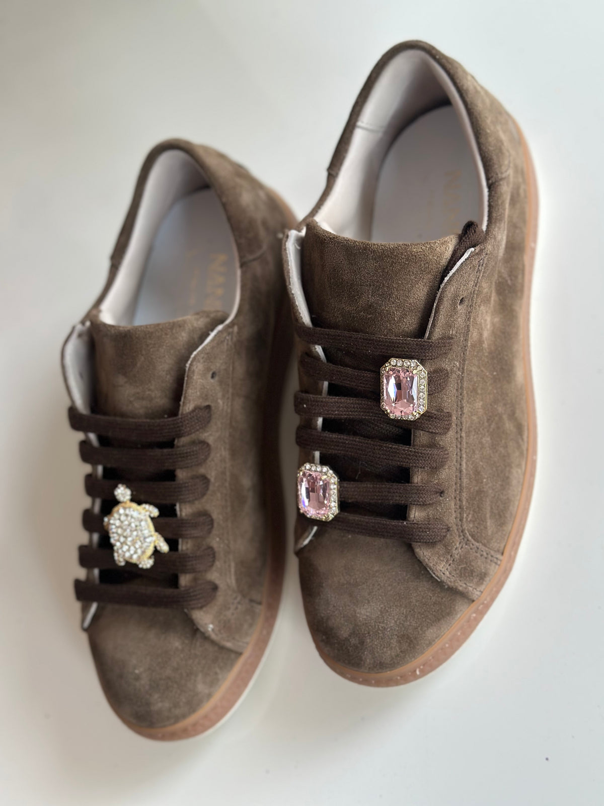 Sneaker in Camoscio