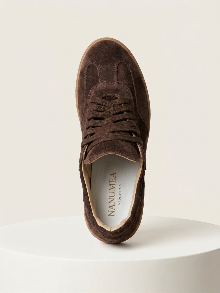 Sneaker in Camoscio
