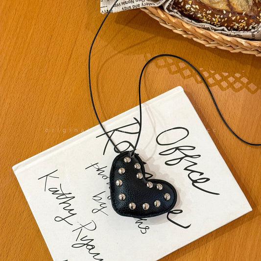 Black cuore halter neck black rope