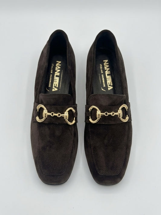 Mocassino in Camoscio Marrone Scuro con Morsetto