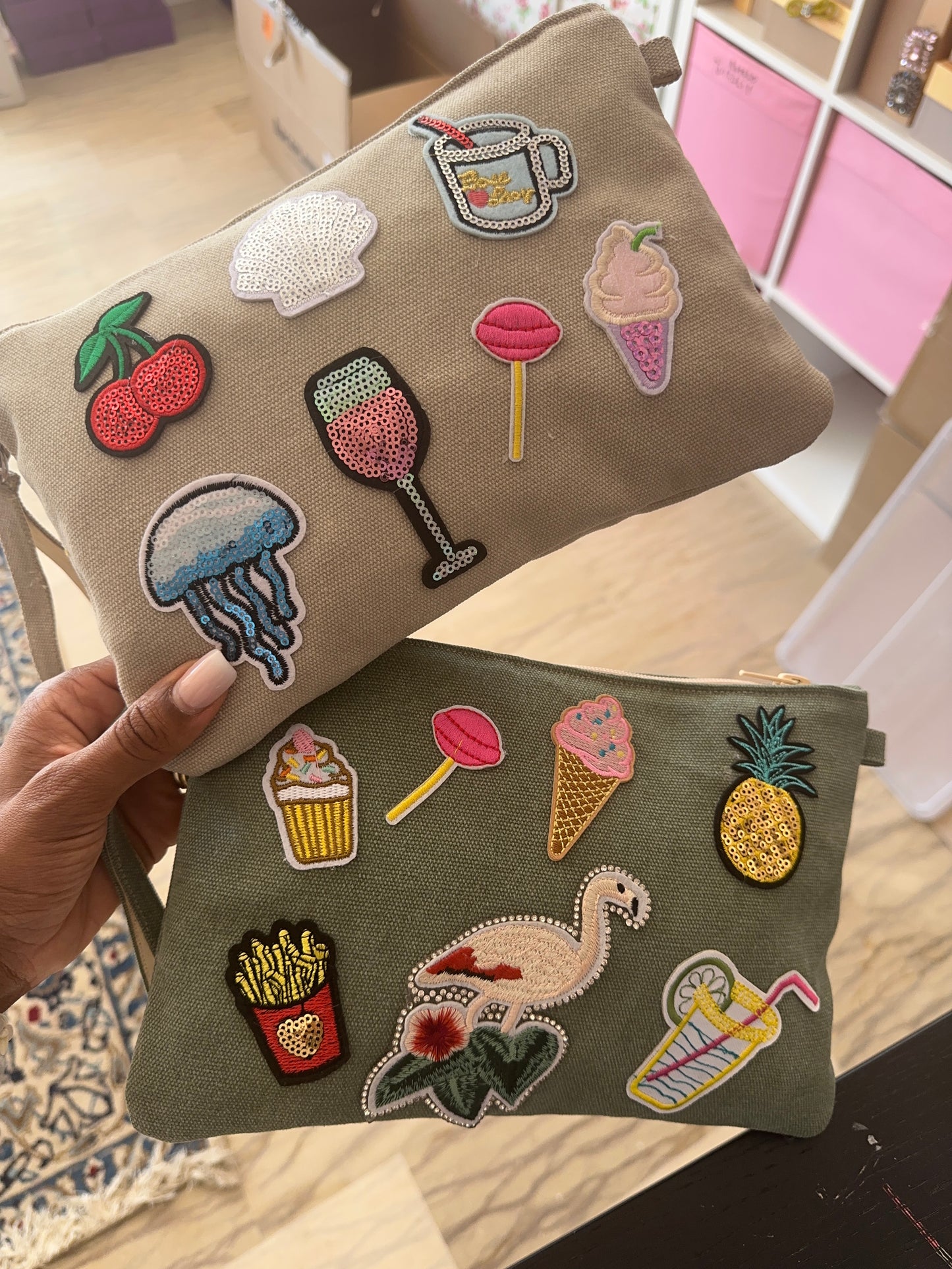 Clutch
 Patch Summer Vibes